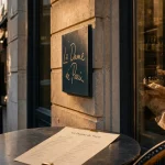 La dame de paris restaurant près de Notre-Dame : boutique à emporter et service continu