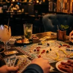loufoque paris 5 - restaurant et bar à jeux : table de jeux et cocktails